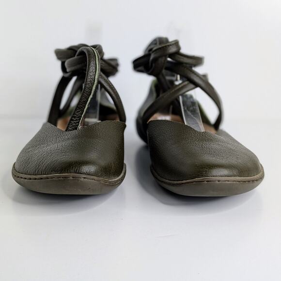 Trippen Ankle Tie Flats 41 Green Leather Artsy Designer Avant Garde Minimalist - Picture 3 of 10